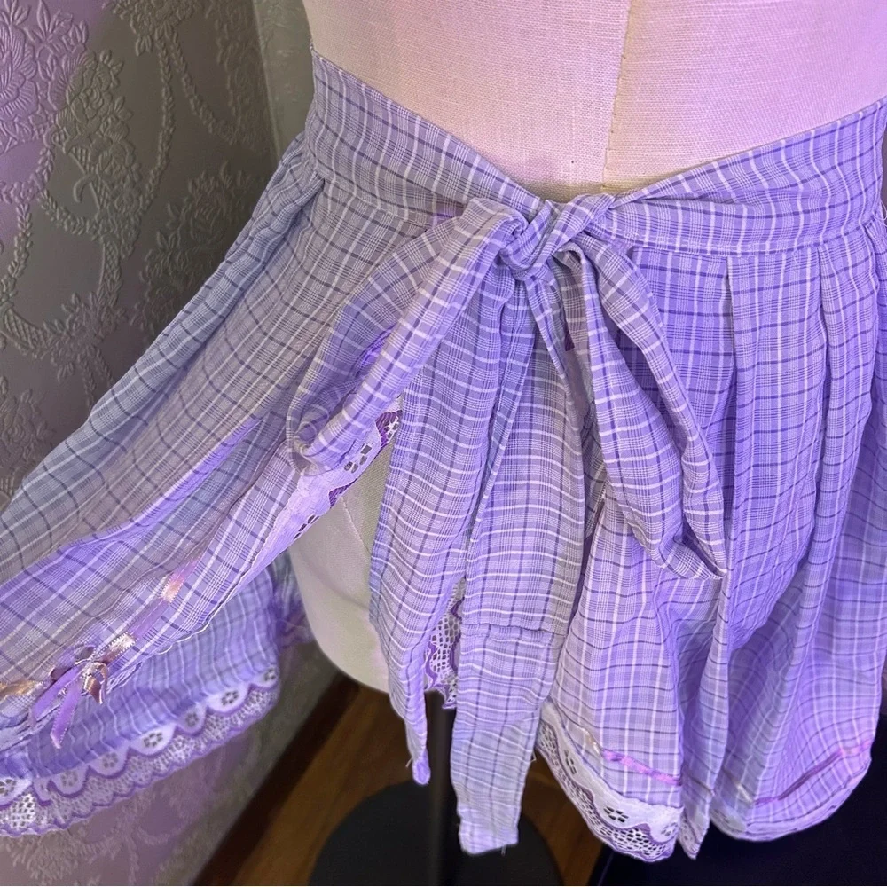 Lavender Plaid apron with Floral Accents vintage handmade lace appliqué